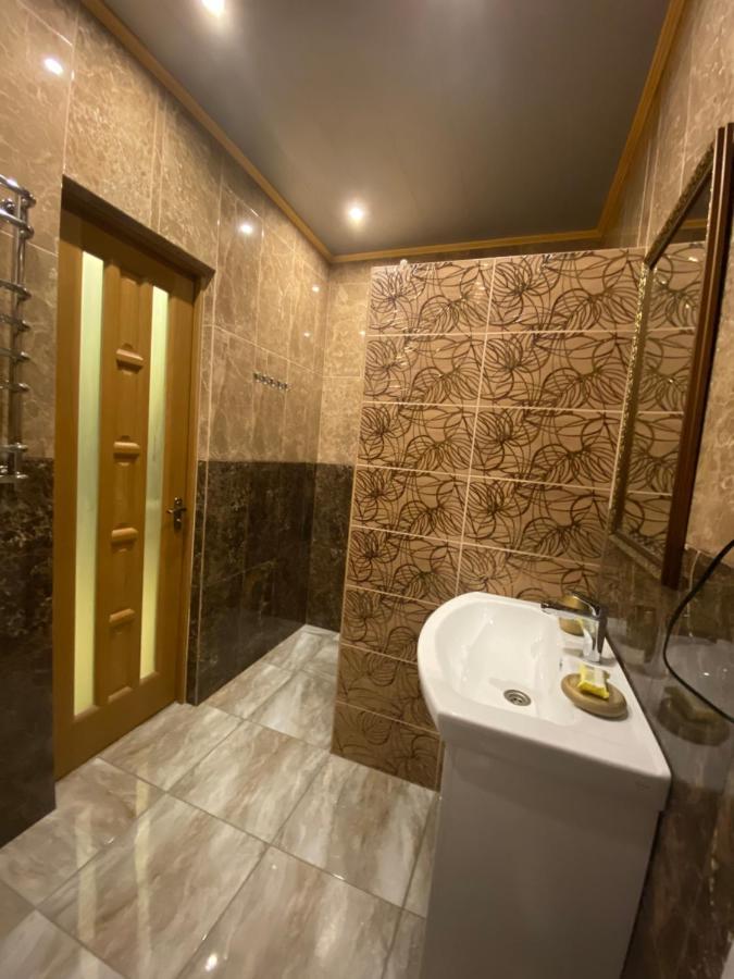 Вул Роксолани , 16 Центр 300 М До Бювету Truskavets Exterior photo